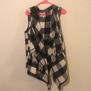 Jolt blanket cardigan vest with hood